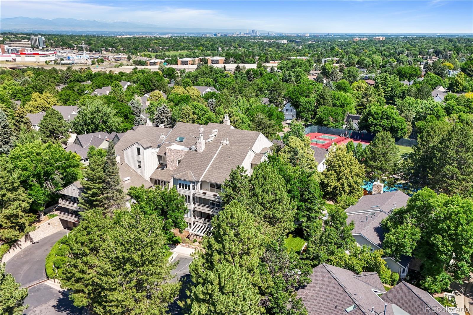 Property Photo: 4605 S S Yosemite Street 301 CO 80237