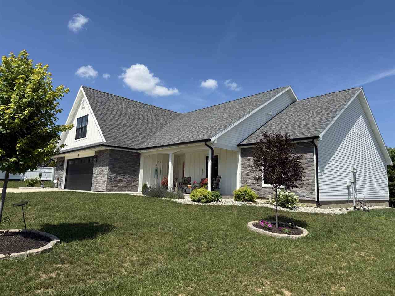 Property Photo: 1111 Archdale Drive IN 47374