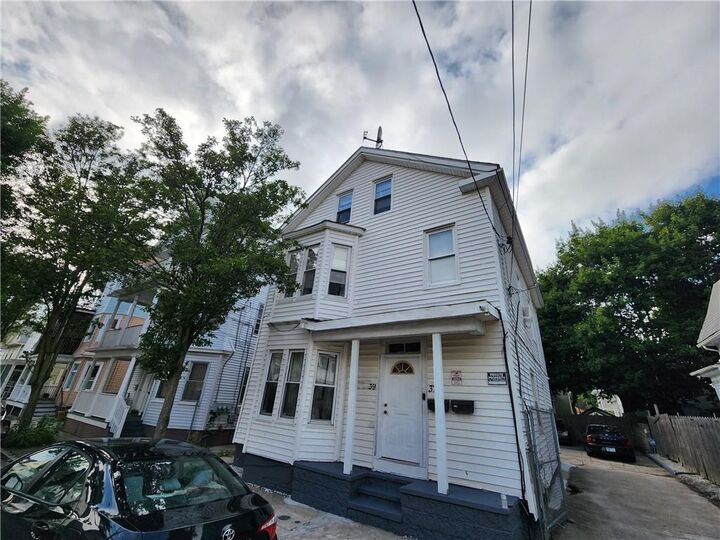 Property Photo:  37 Farragut Avenue  RI 02905