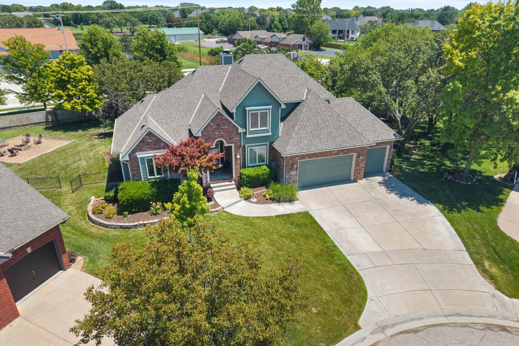 Property Photo: 424 N Lancaster Ct KS 67230