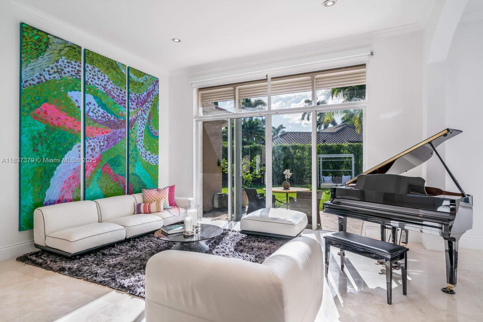 Property Photo: 2535 Golf View Dr FL 33327
