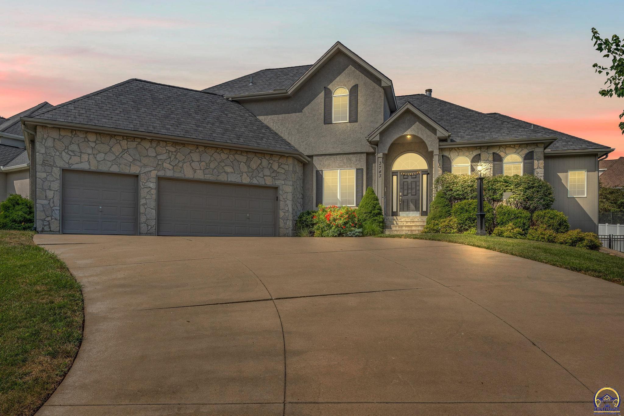 Property Photo: 3743 SW Clarion Park Dr KS 66610