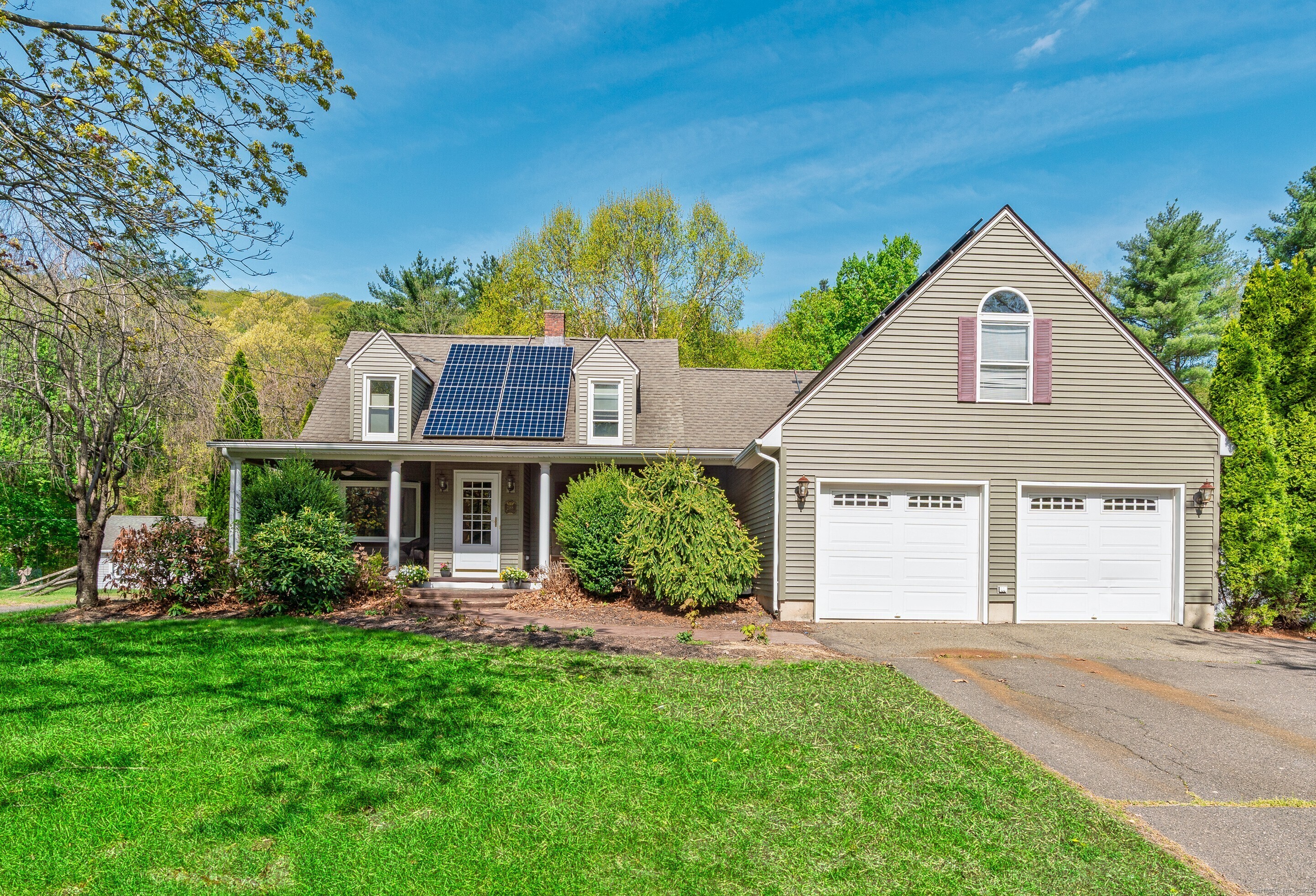 Property Photo: 2168 Mount Vernon Road CT 06489