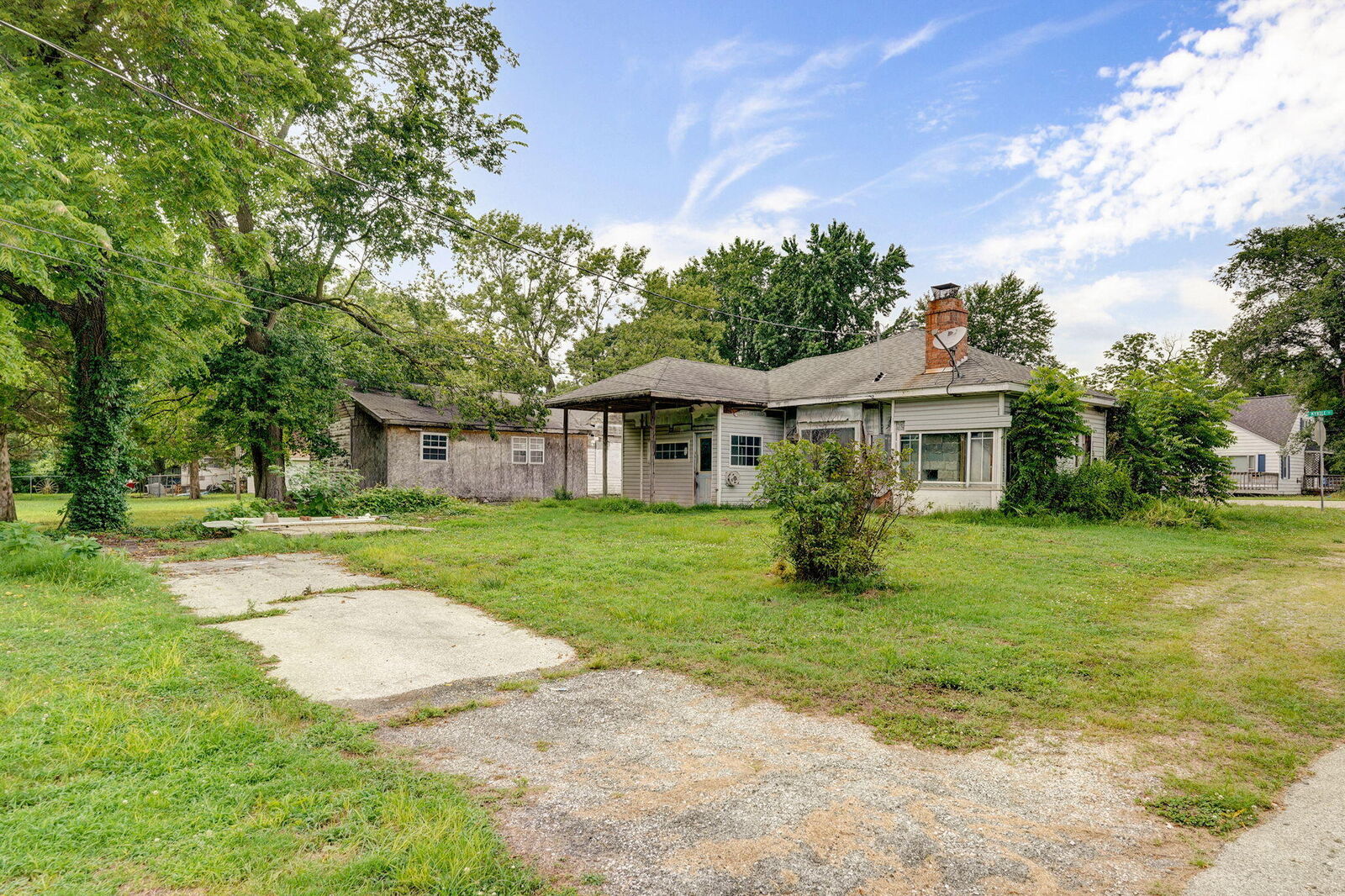 Property Photo:  427 Morgan Avenue  MO 65605 