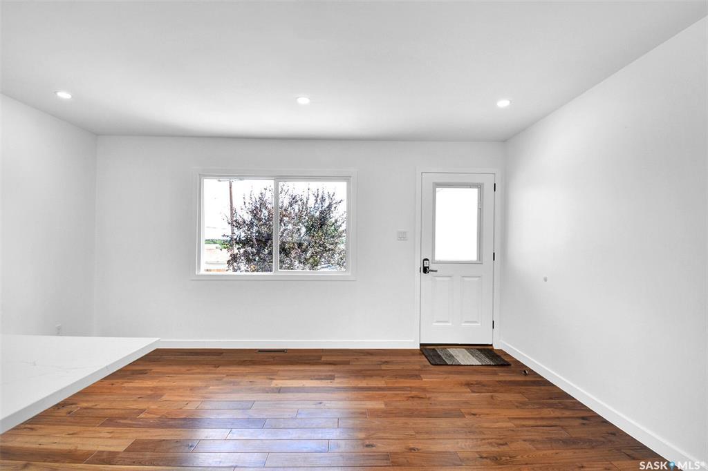 Property Photo: 1618 19th Street W SK S7M 1C6