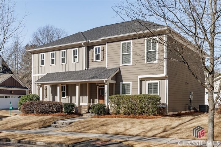 Property Photo: 185 Boundary Street GA 30607