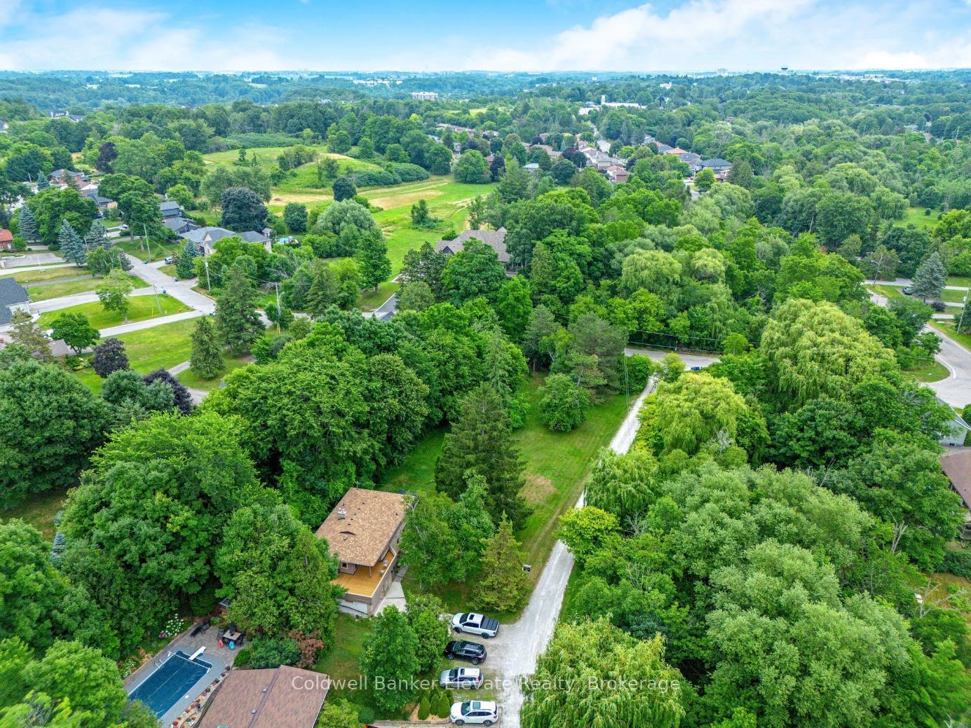 Photo de la propriété: 8 Ann Street ON L7G 2V2