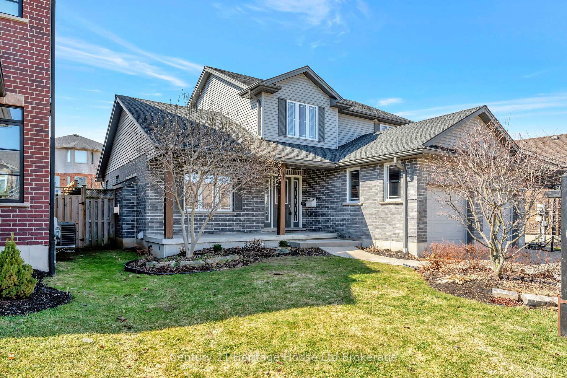 Property Photo: 647 Spitfire Street ON N4T 0B6