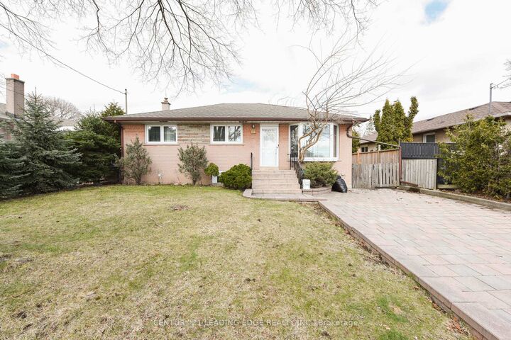 34 Paragon Road  Toronto ON M9R 1J8 photo
