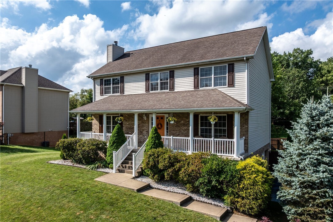 Property Photo:  405 Crestridge Dr  PA 15601 