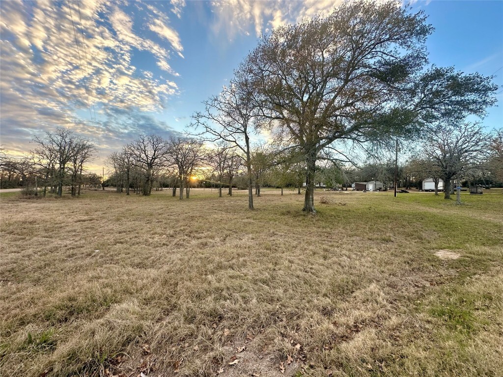 Property Photo: 1091 Plum Church Road TX 78963