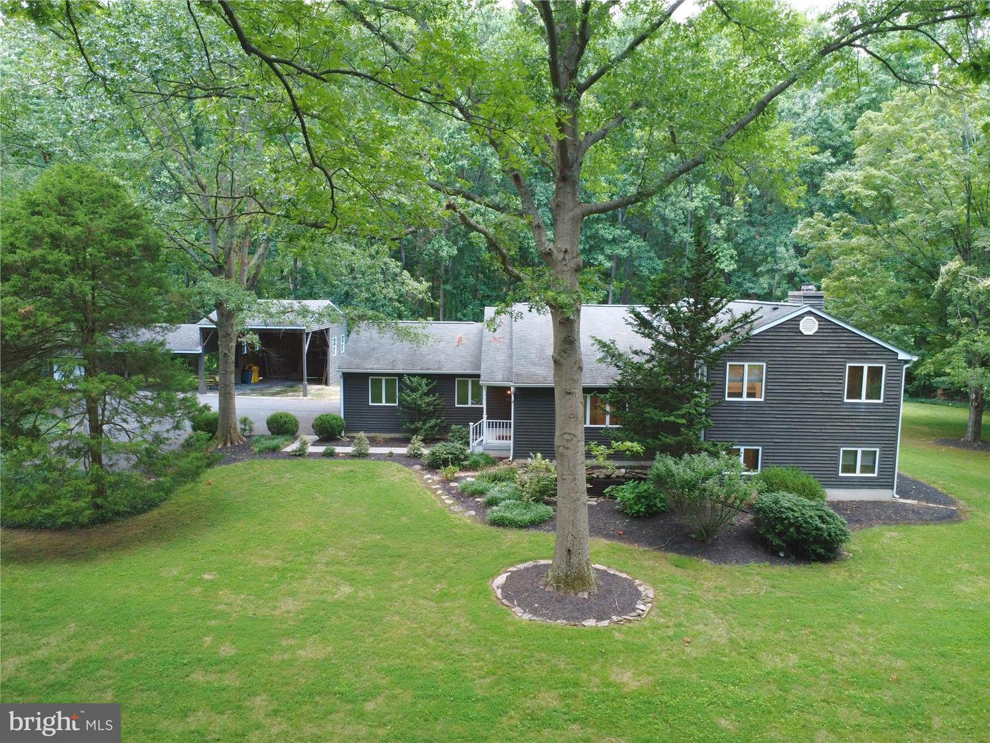 Property Photo: 1404 Cotton Court MD 21032