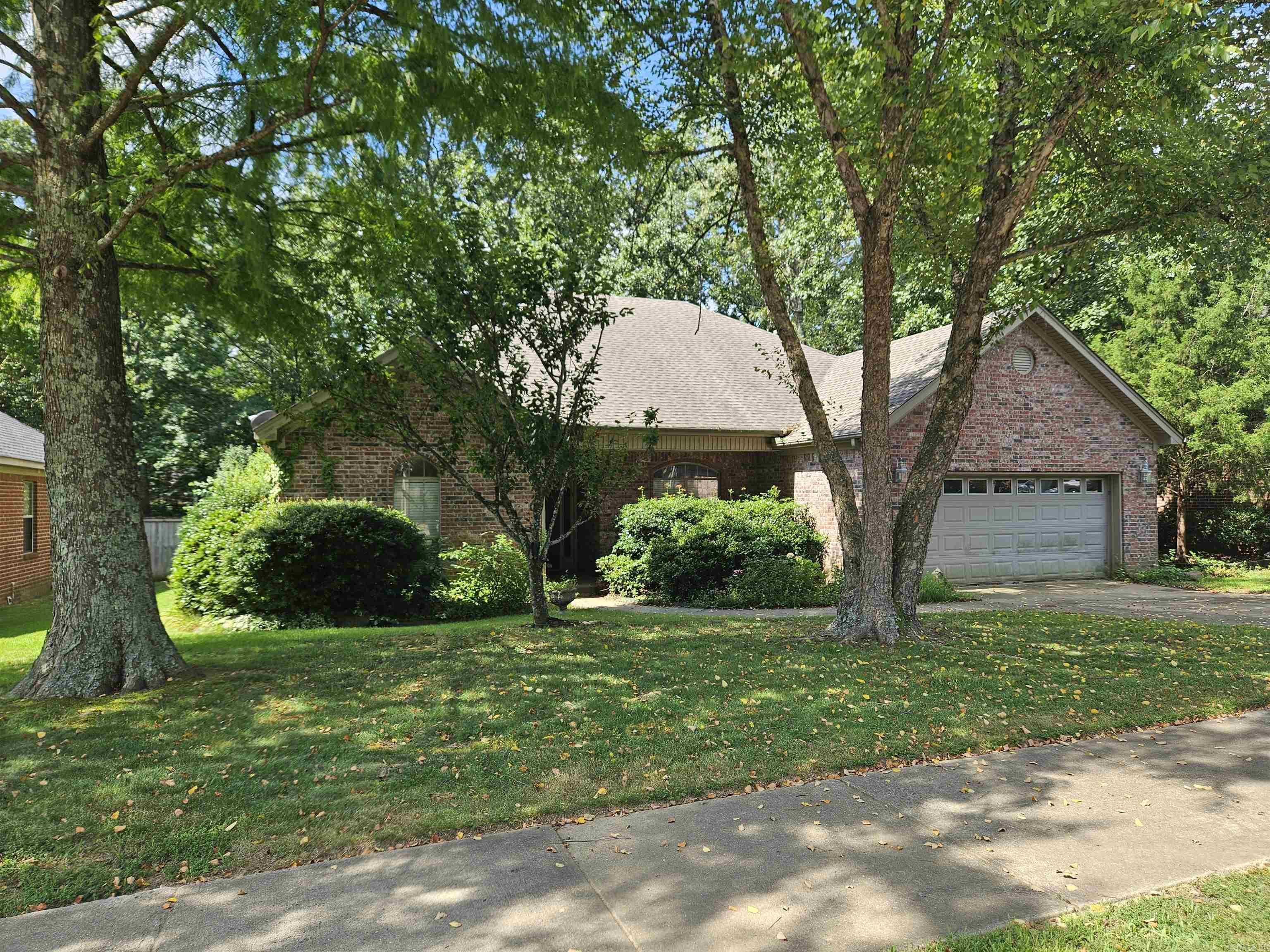 Property Photo:  7001 Park Meadows Drive  AR 72120 