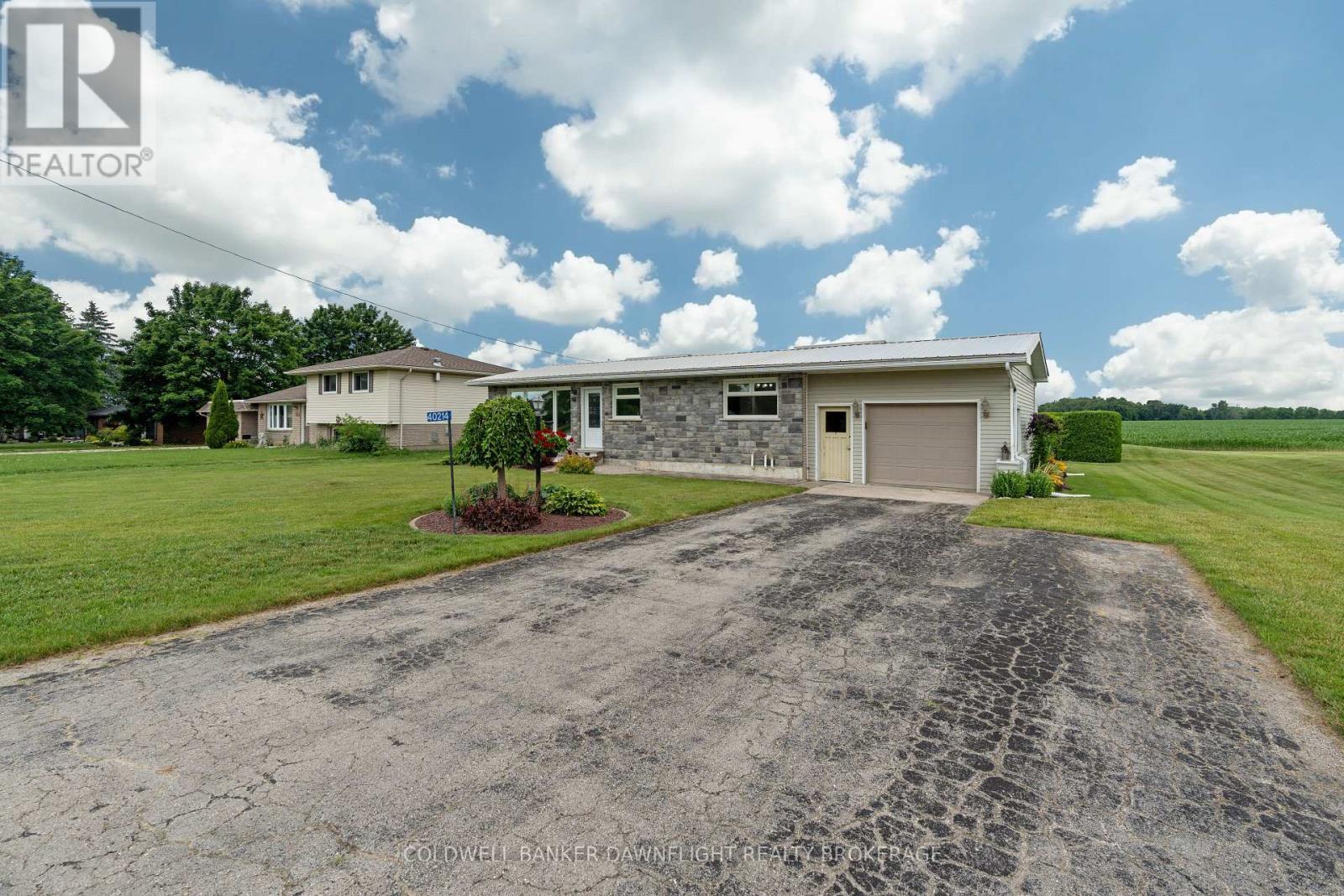Property Photo: 40214 Huron Street East ON N0M 1S5