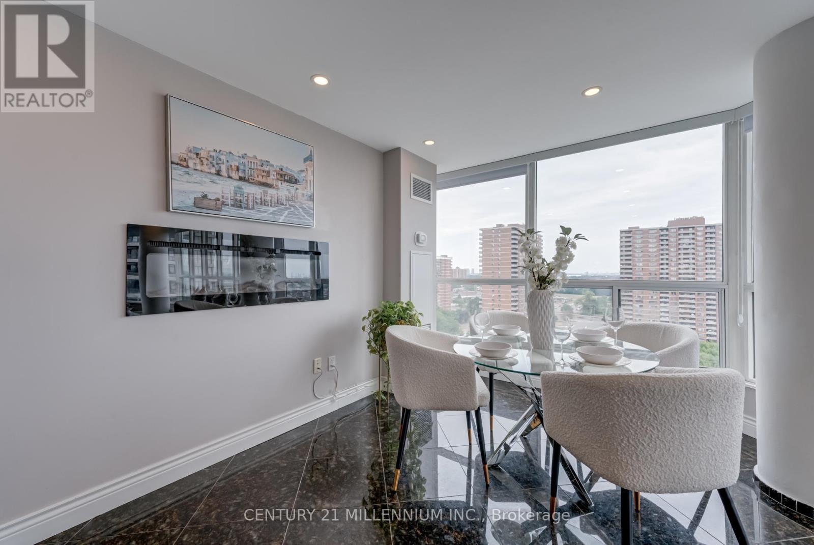 Property Photo: 5 Rowntree Road 1617 ON M9V 5G9
