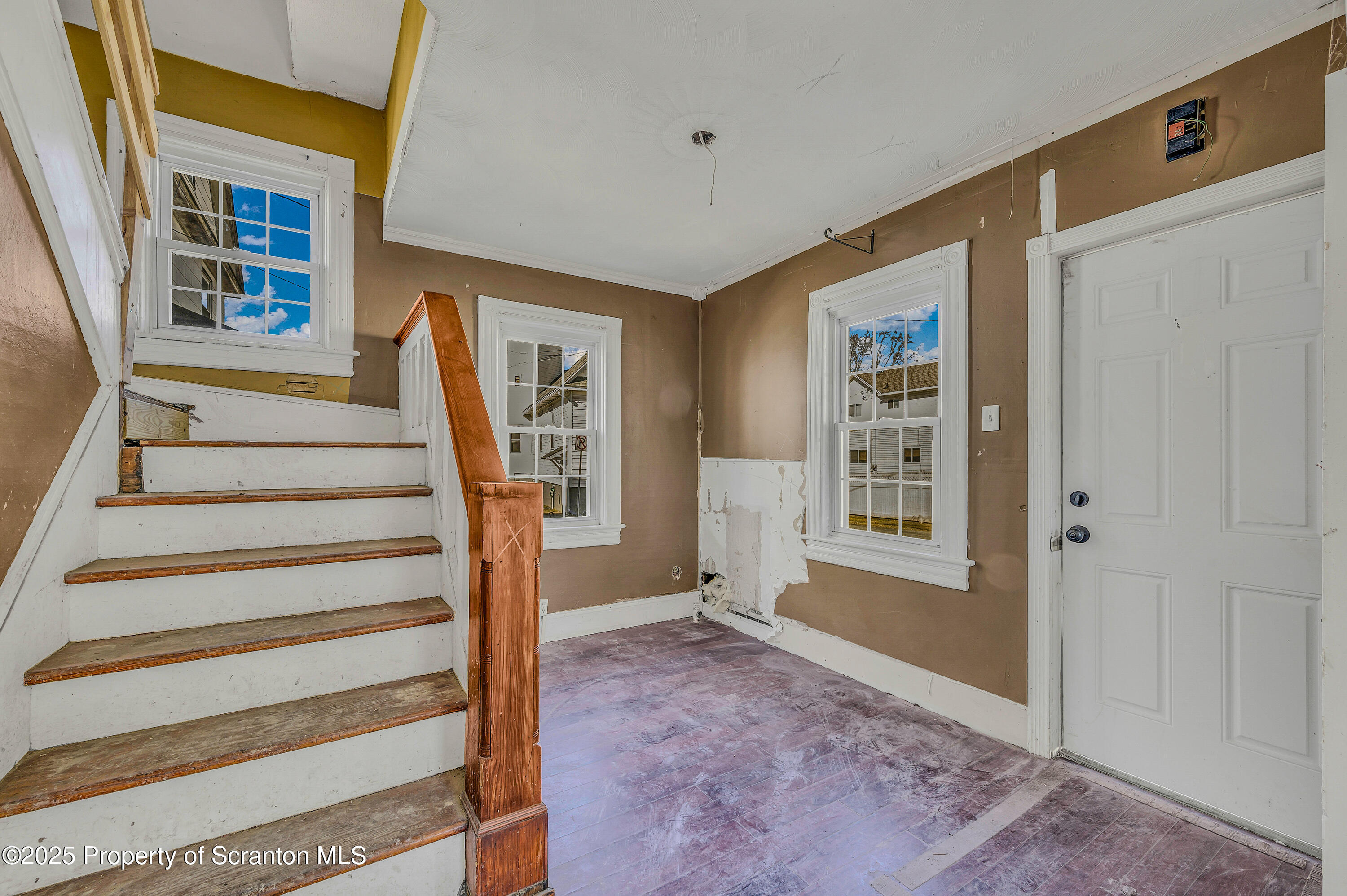 Property Photo: 319 Union PA 18452