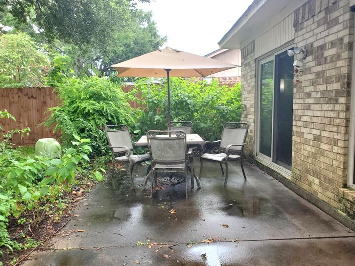 Property Photo: 3 Columbella Street TX 77414