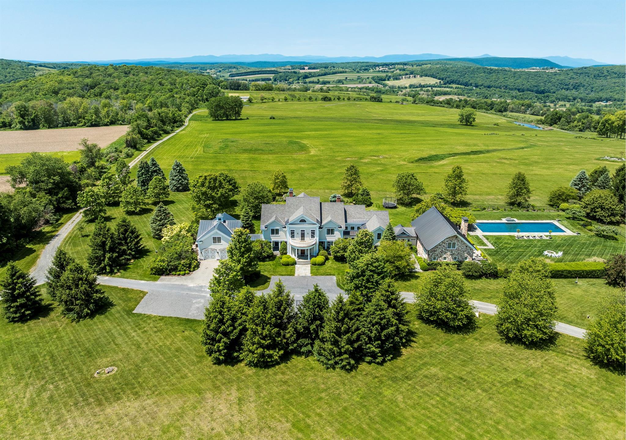 Property Photo: