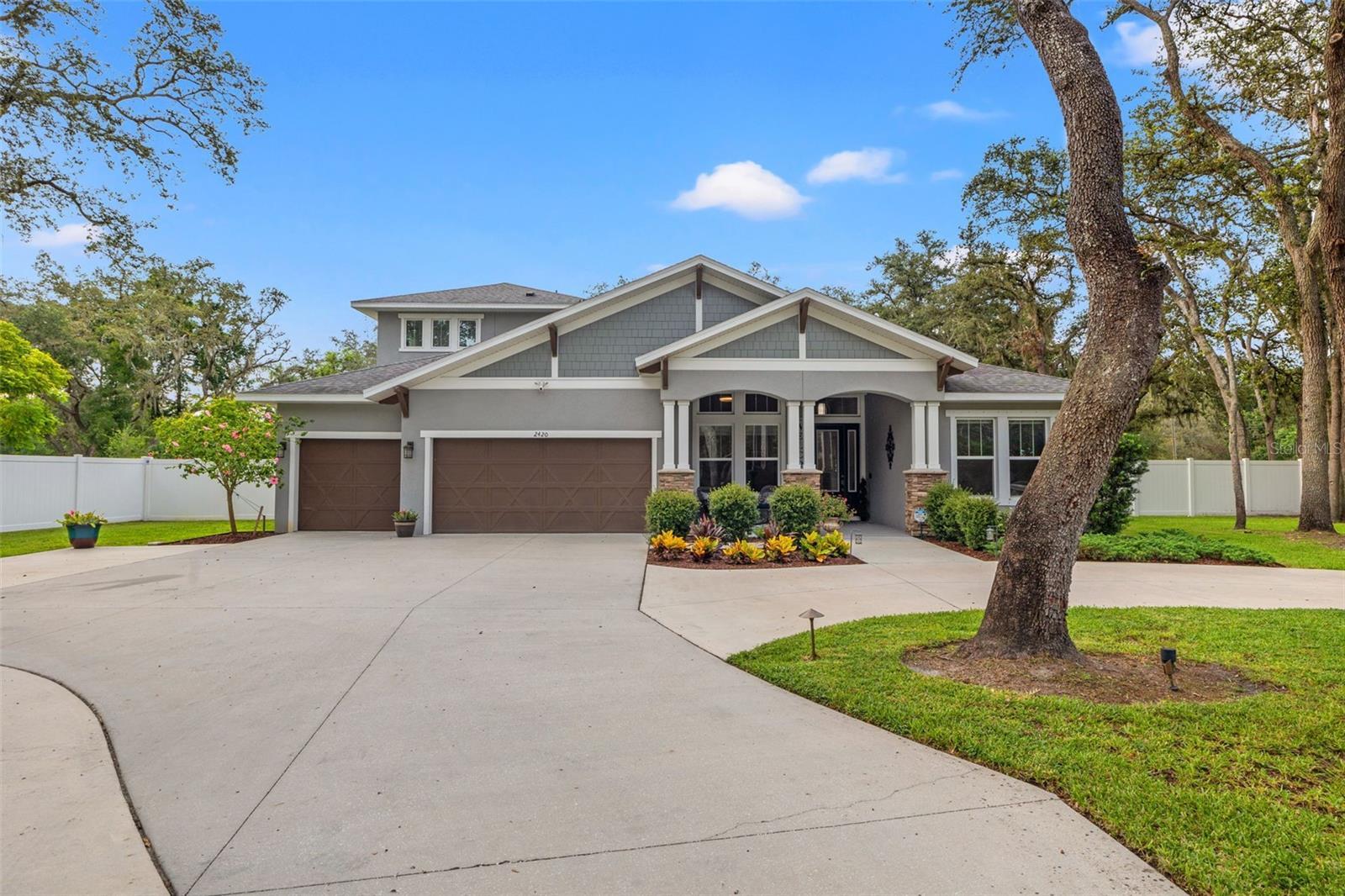 Property Photo:  2420 Clement Road  FL 33549 