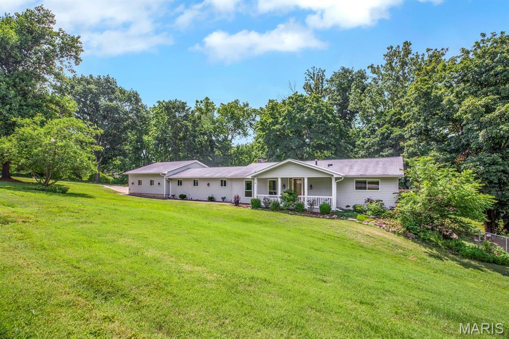 Property Photo:  6 Trailside Drive  MO 63367 