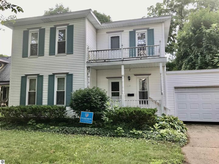 314 S Pine Street  Mt Pleasant MI 48858 photo