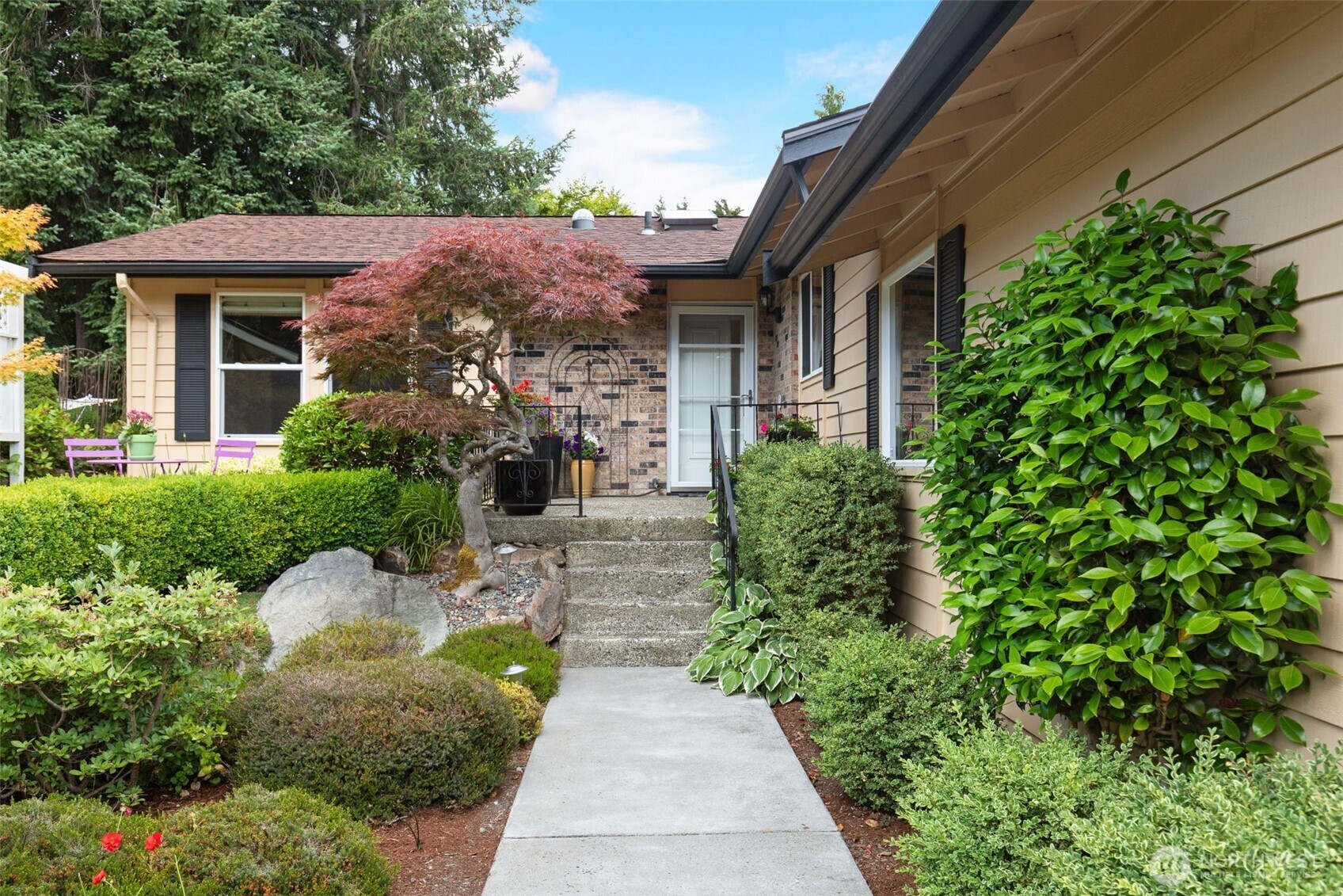 Property Photo:  24812  12th Avenue S  WA 98198 
