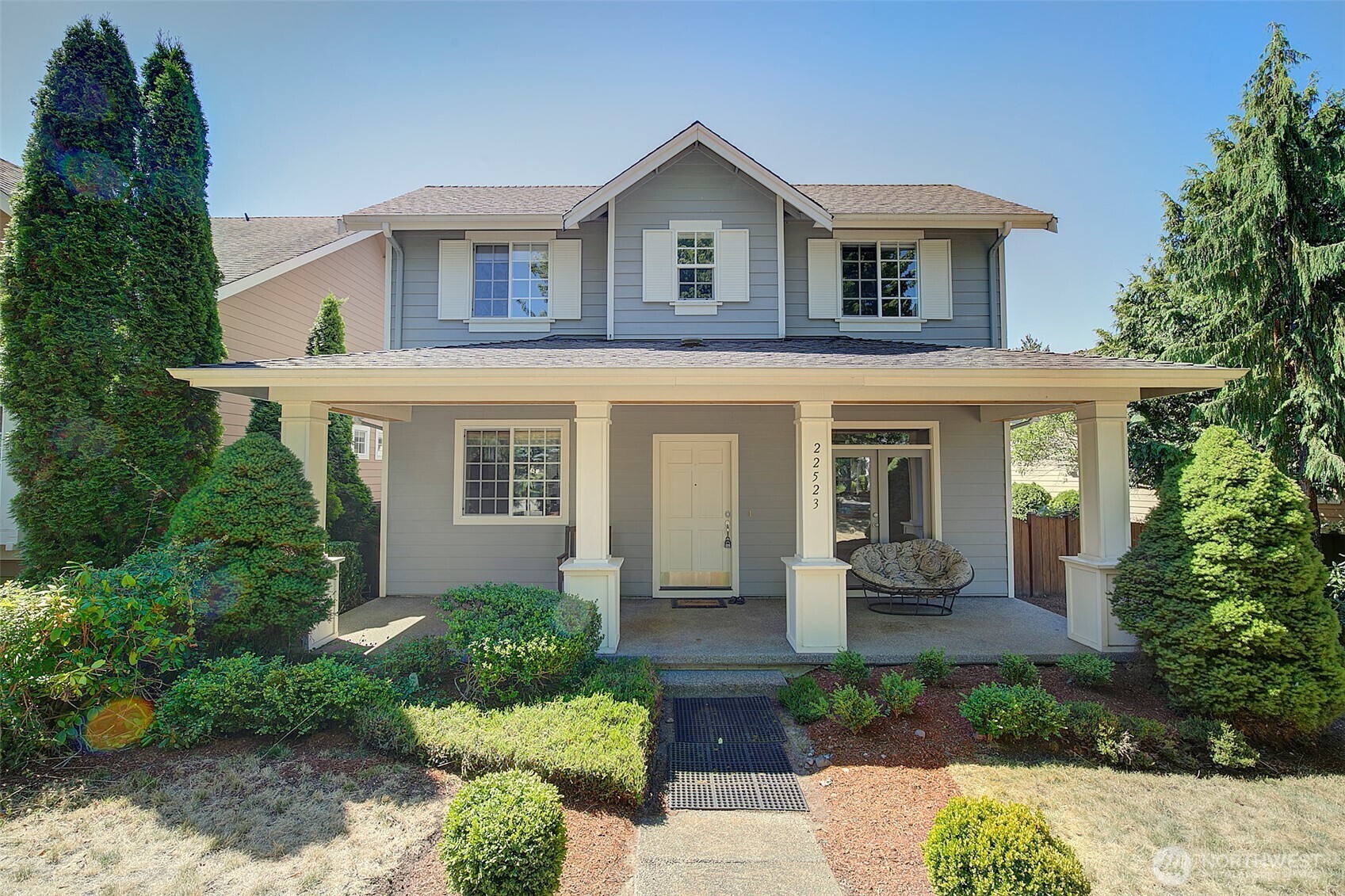 Property Photo: 22523 NE 100th Way WA 98053