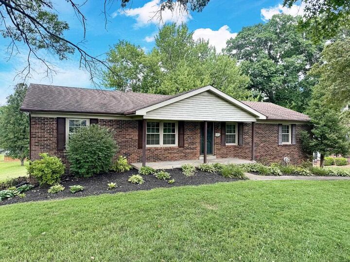 Property Photo:  109 Moss Street  KY 42141 