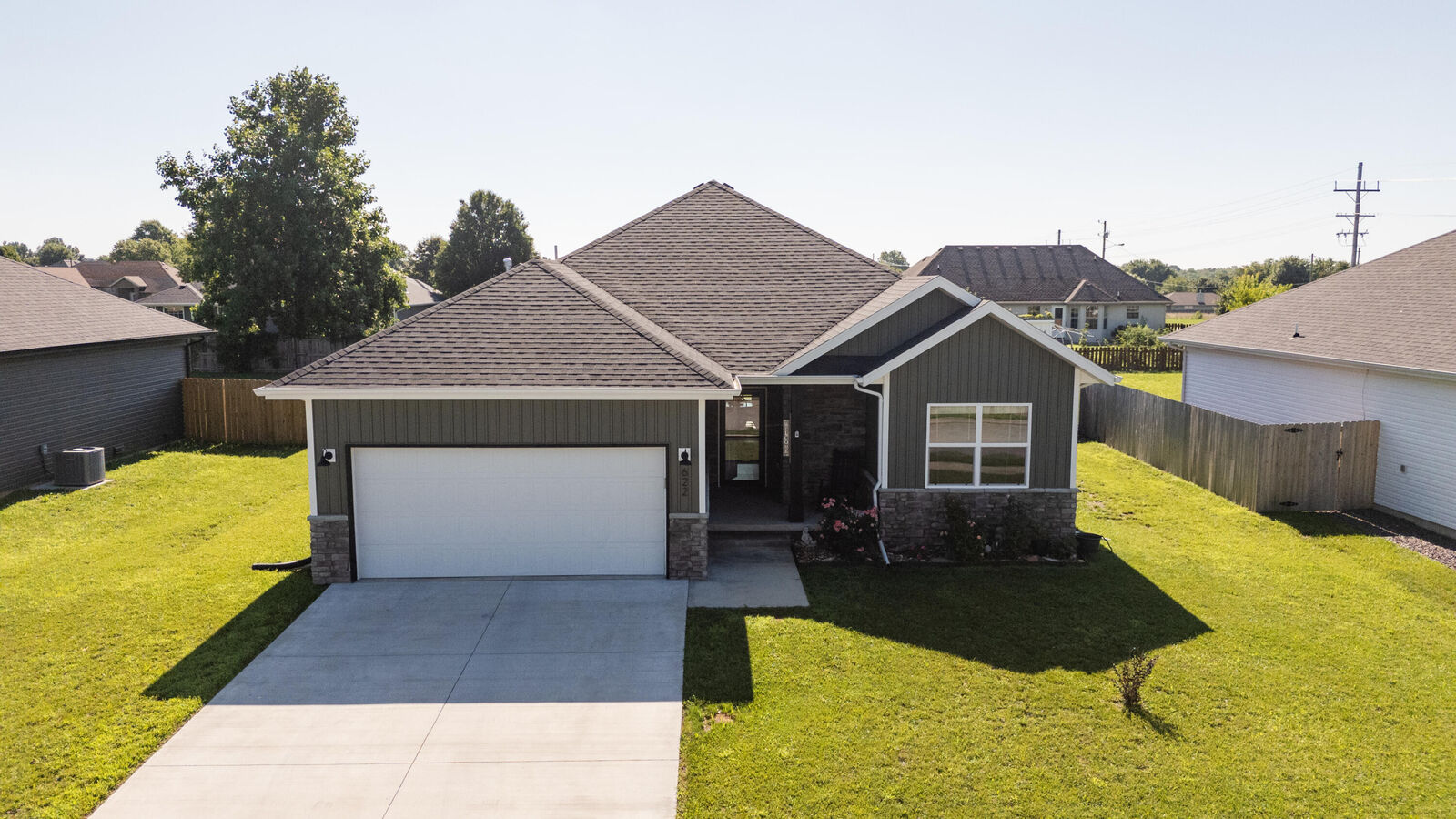 Property Photo:  622 N Dean Lane  MO 65738 