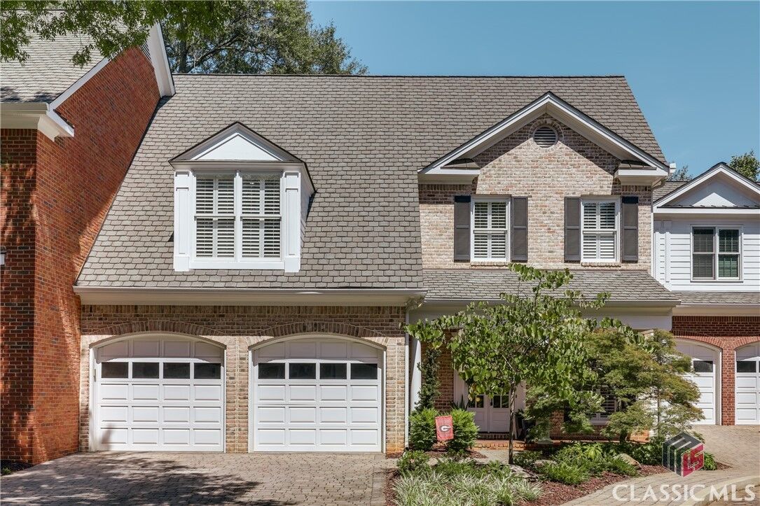 Property Photo: 1819 Lumpkin Street S 9 GA 30606