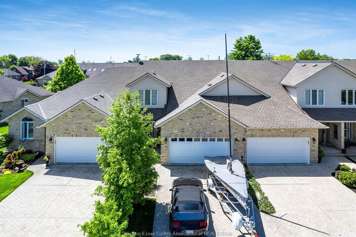 9 Montego Bay Crescent  Kingsville ON N9Y 4E7 photo