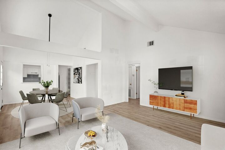 Property Photo: 1606 Dale Cove TX 78664