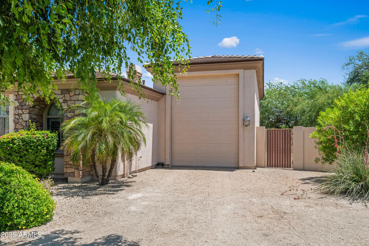 Property Photo:  3559 E Pearl Circle  AZ 85213 