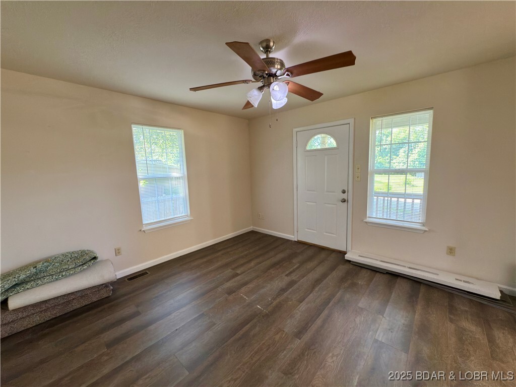 Property Photo: 868 East Street MO 65536