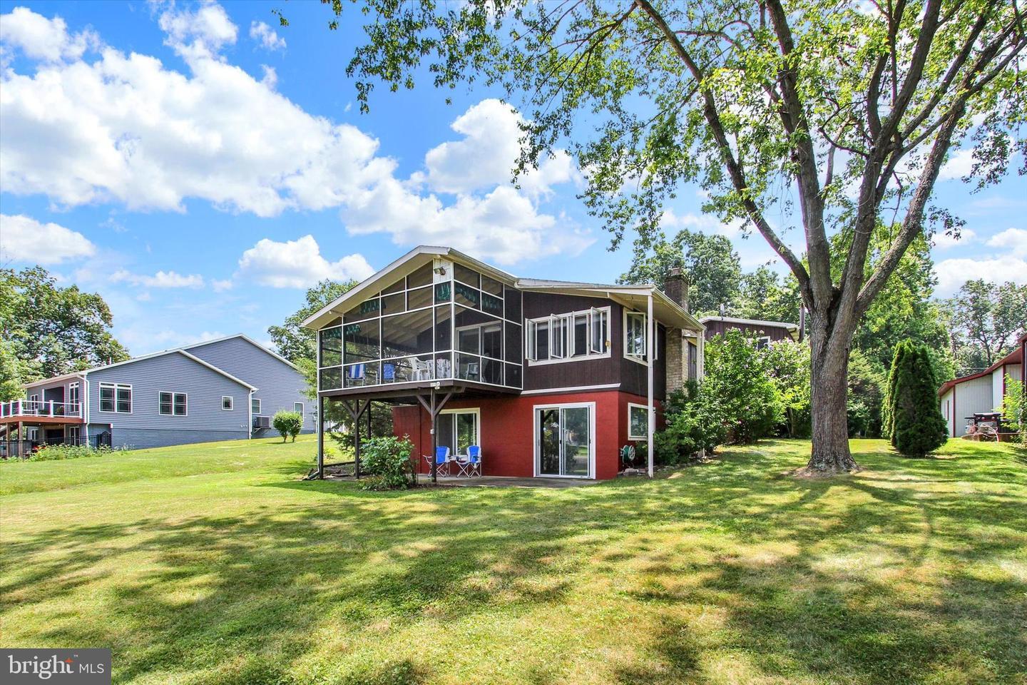 813 Heritage Drive  Gettysburg PA 17325 photo