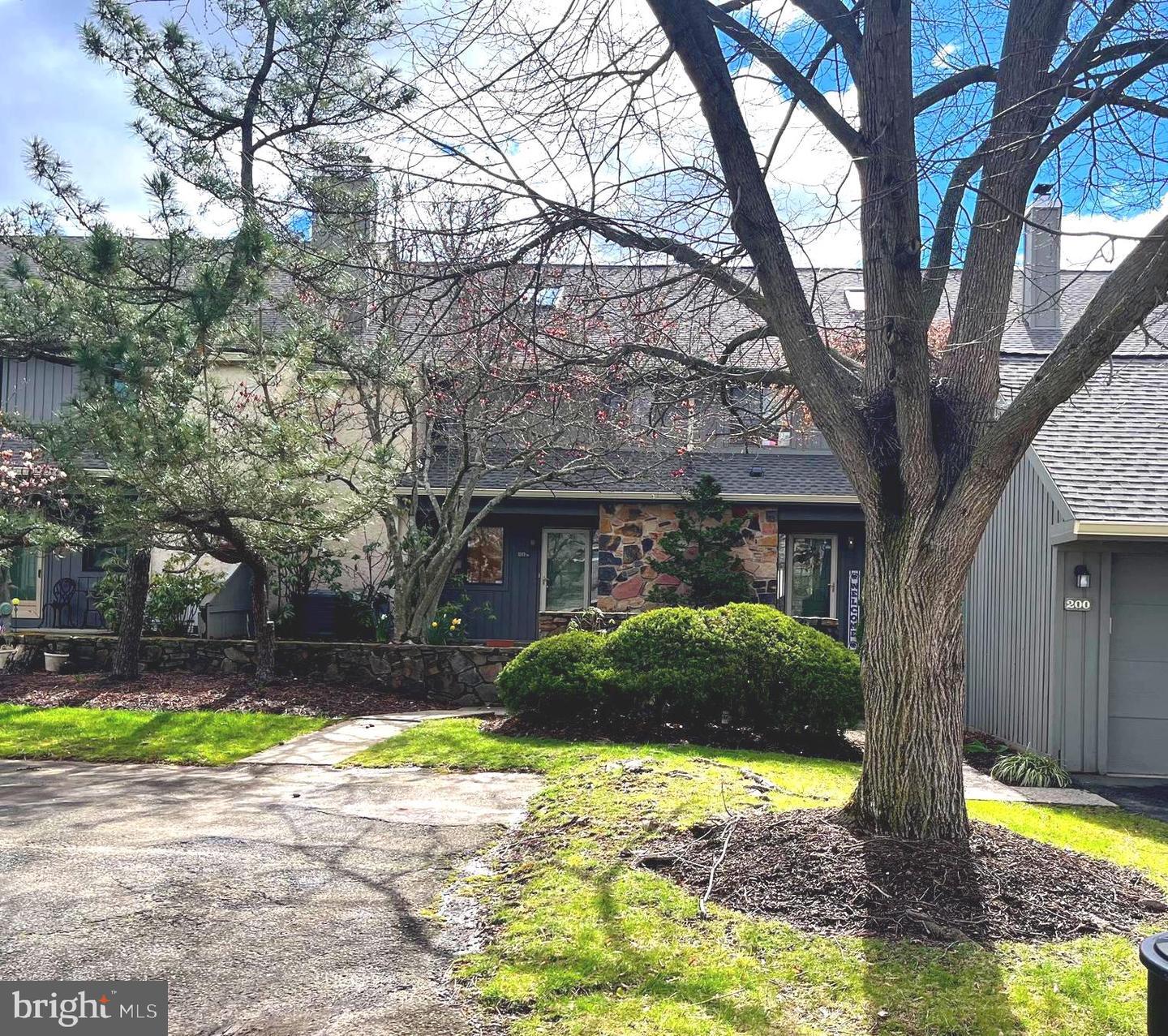 Property Photo:  204 Clover Hill Court  PA 19067 