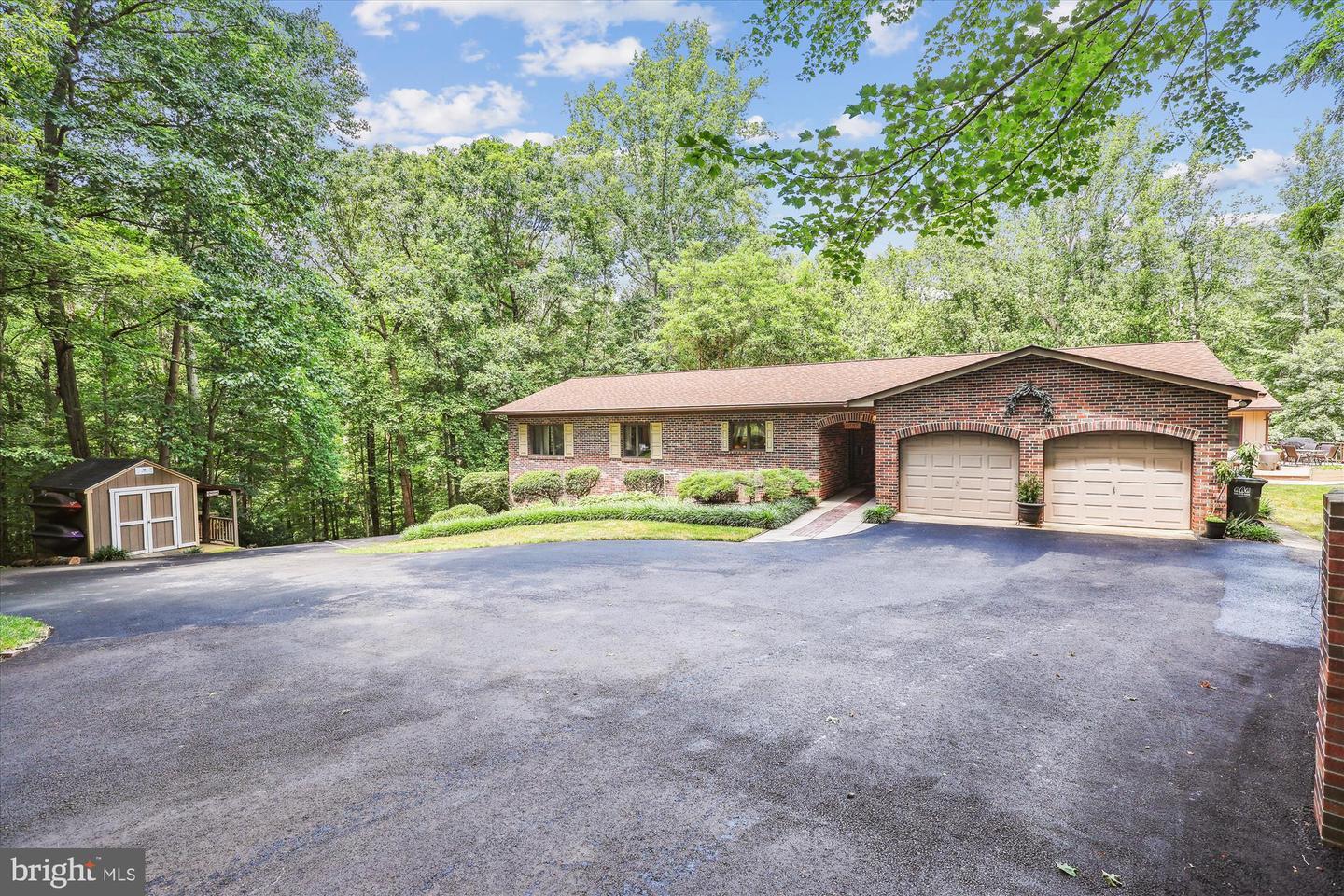 Property Photo:  6368 Yates Ford Road  VA 20111 