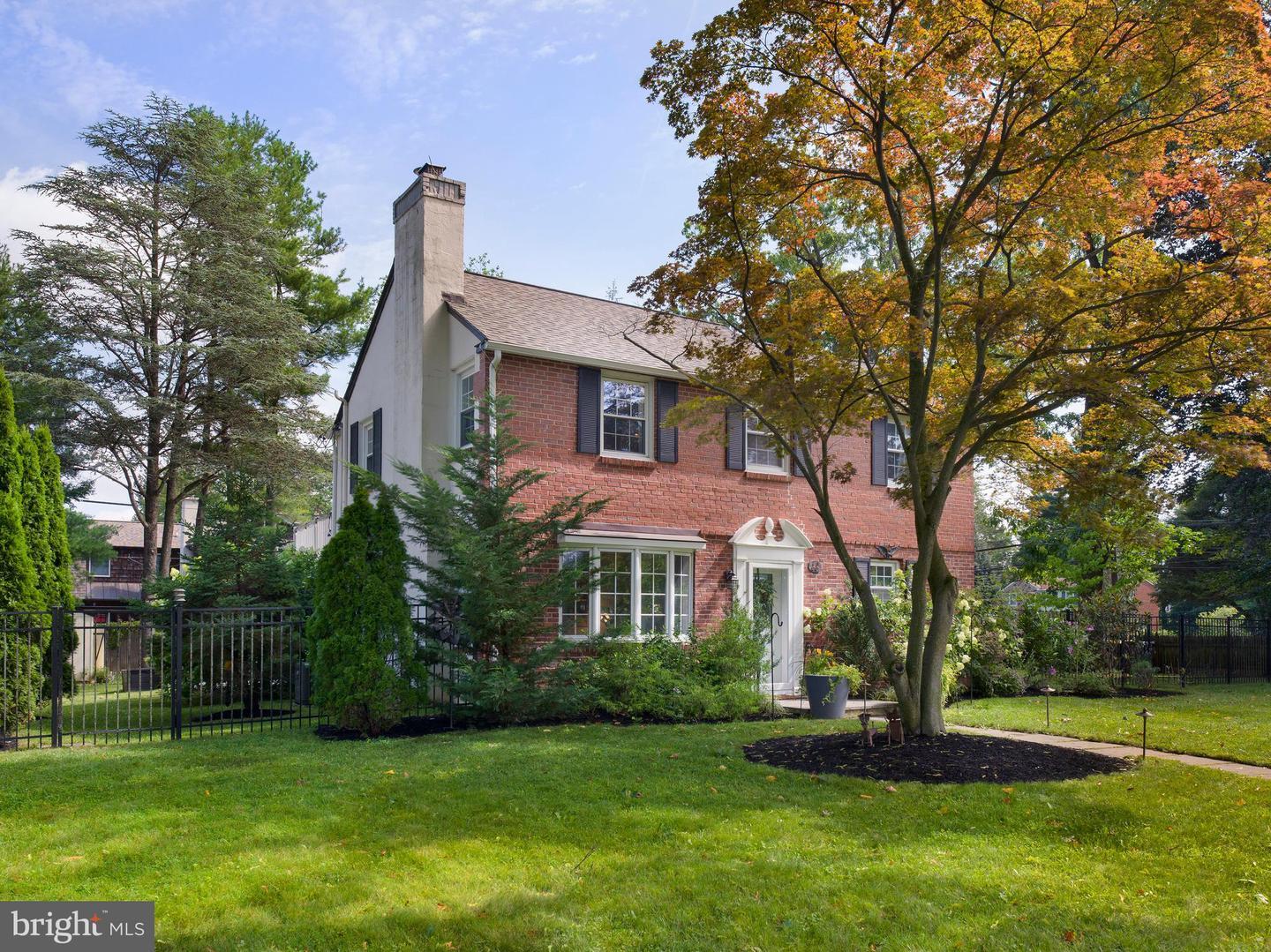 499 Woodcrest Road  Wayne PA 19087 photo