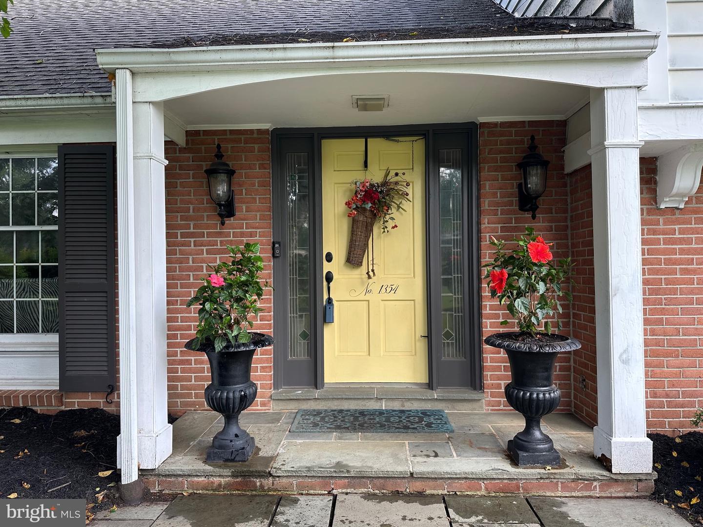 Property Photo: 1354 Country Club Drive PA 17601