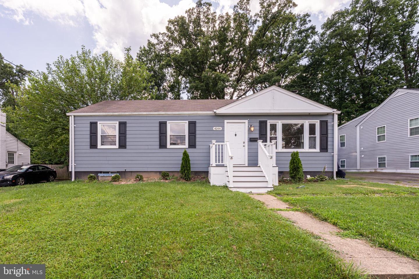 4144 Addison Road  Fairfax VA 22030 photo