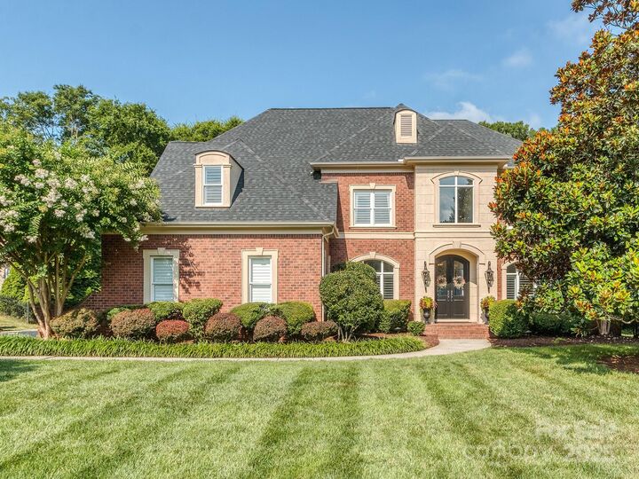 Property Photo:  102 Montrose Drive  NC 28173 