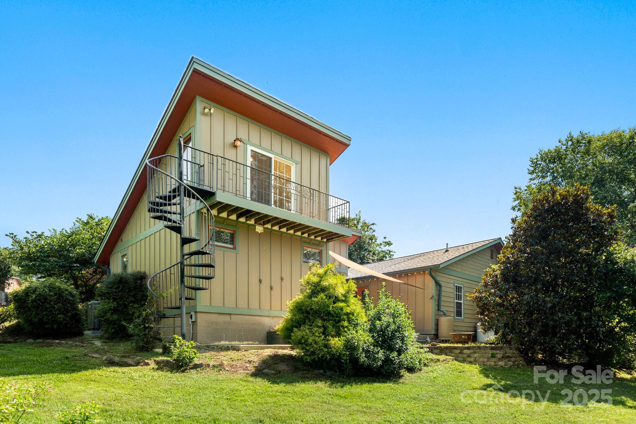 Property Photo: 15 Deaver Drive NC 28806
