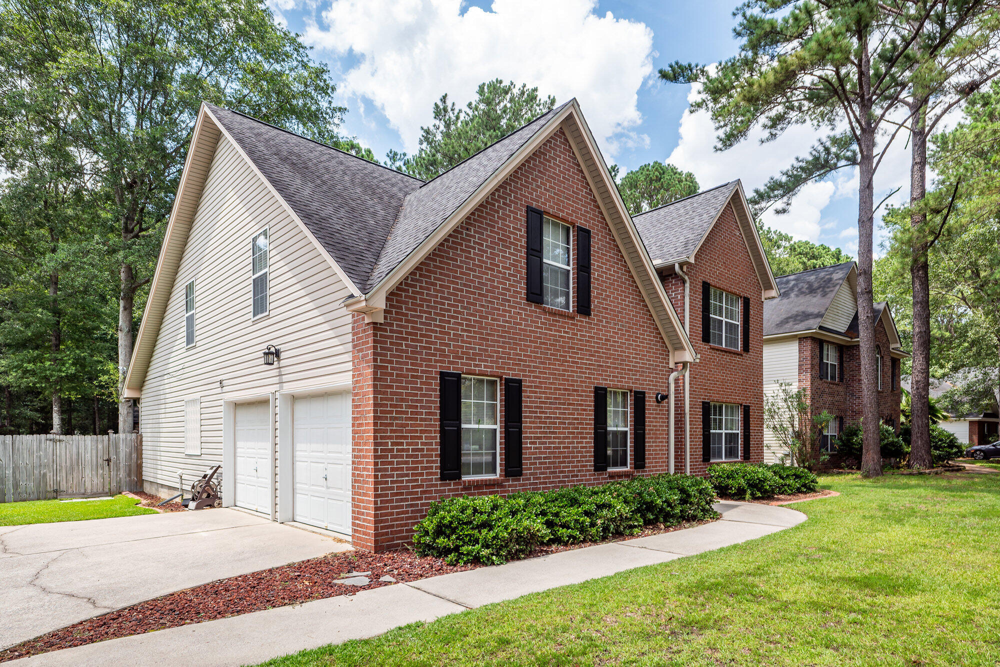 Property Photo:  212 Hamlet Circle  SC 29445 