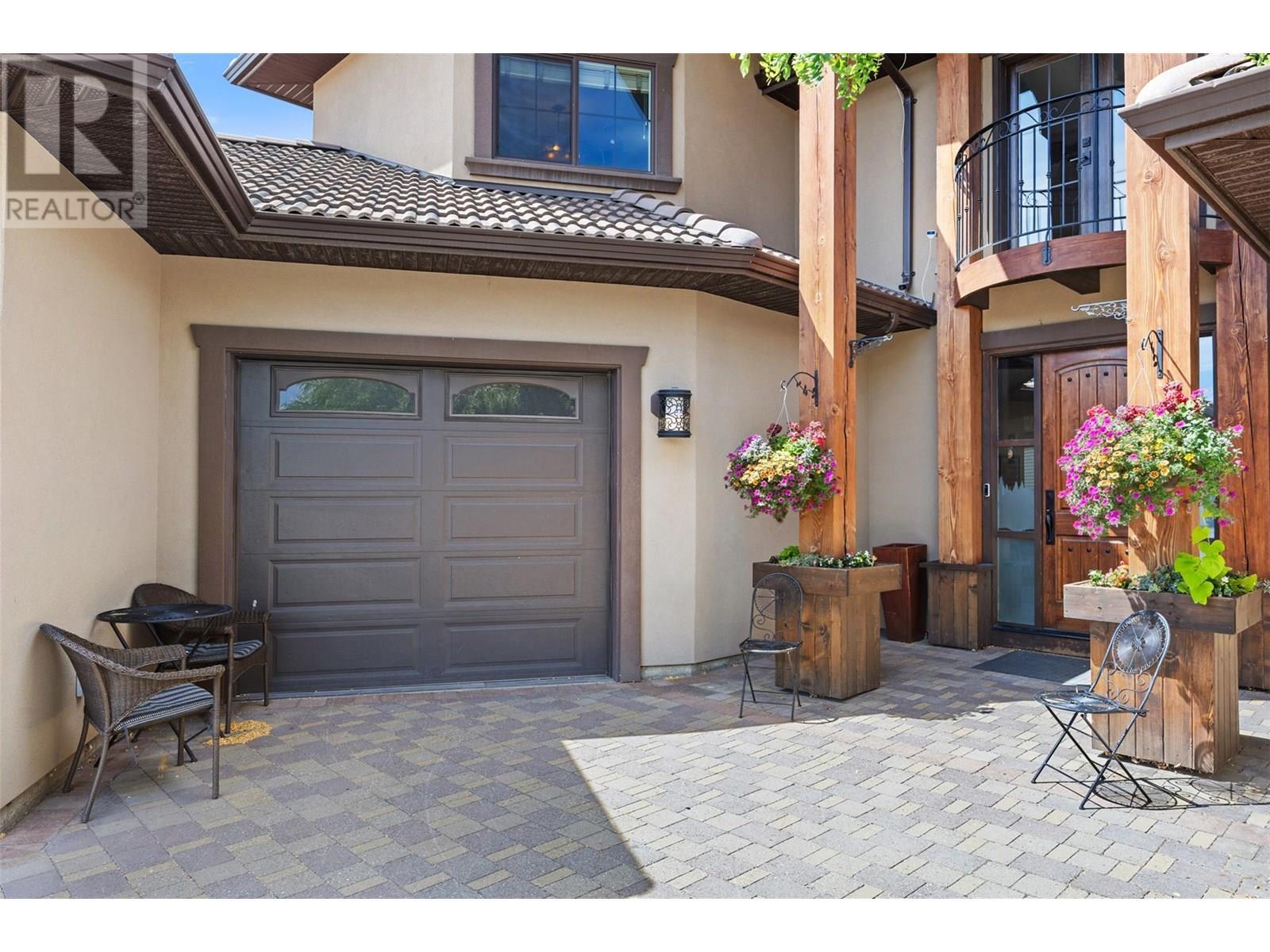 Photo de la propriété: 3013 Visao Court BC V2H 0C6