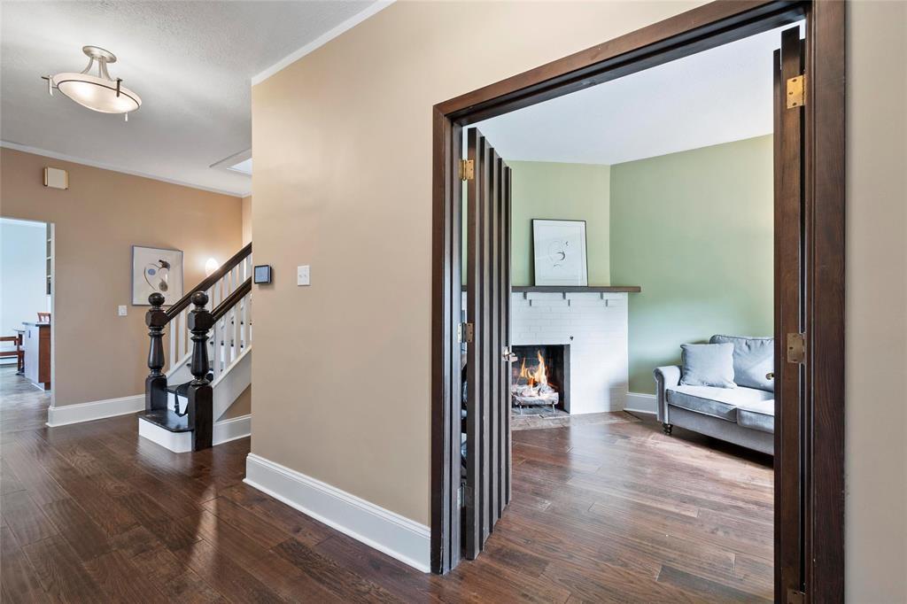 Property Photo: 253 Churchill Drive MB R3L 1V5