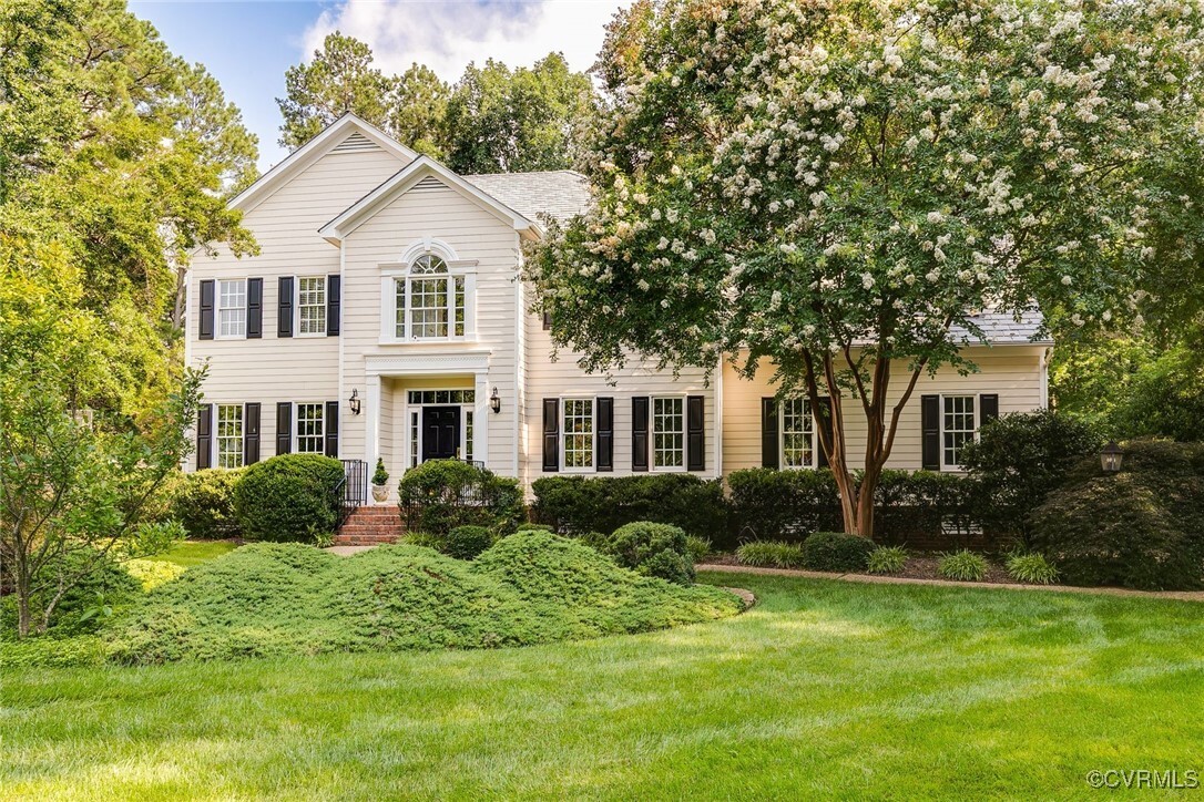 Property Photo: 9929 Eildonway Place VA 23238