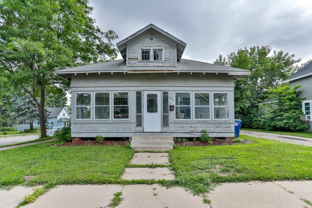 Property Photo:  307 Washington Street  WI 54455 