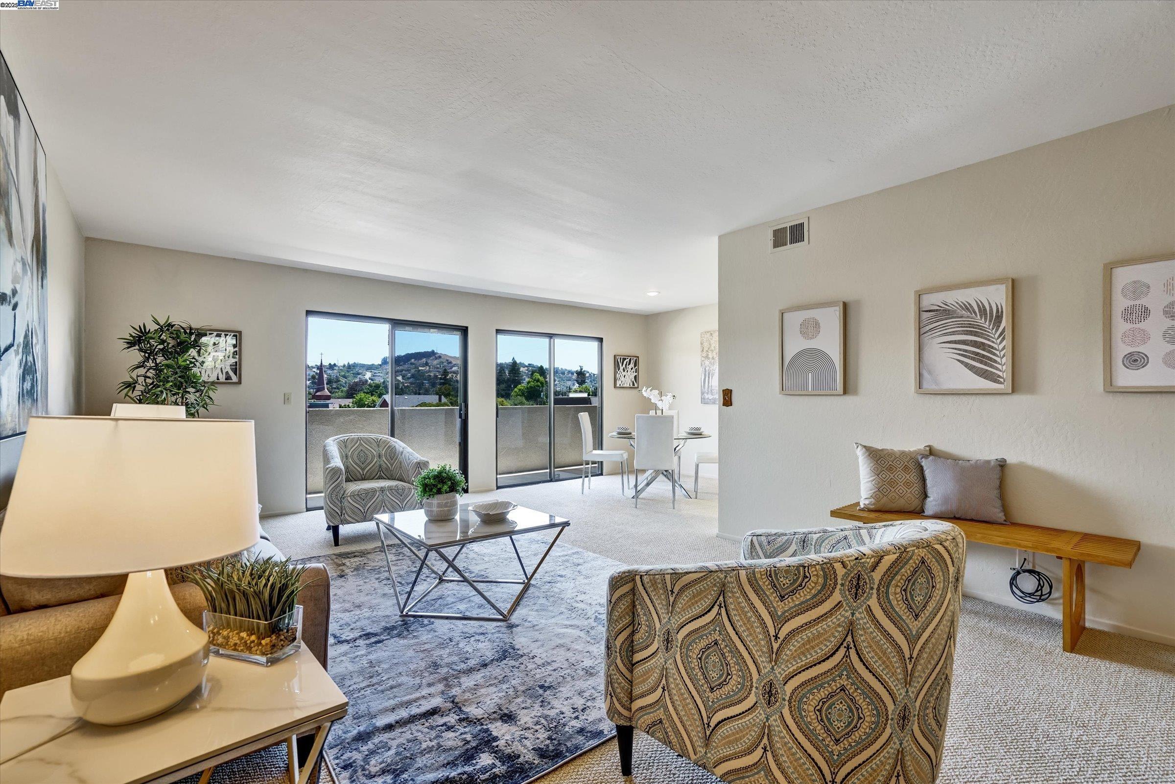 Property Photo:  499 Estudillo Ave 302  CA 94577 