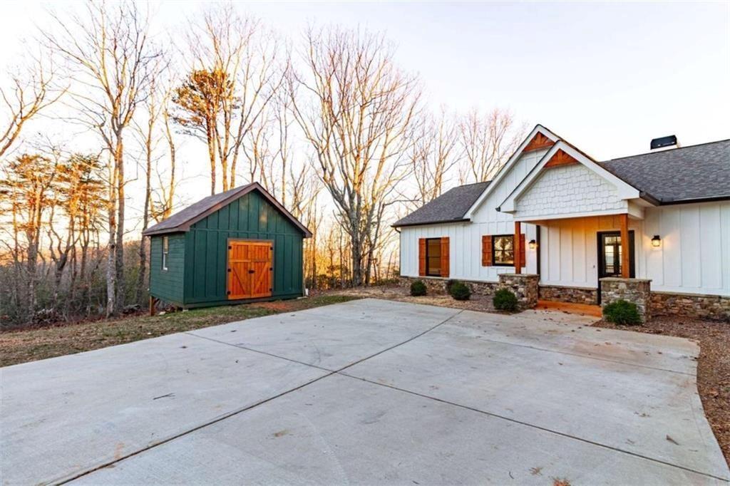 Property Photo: 1335 Daybreak Road GA 30528