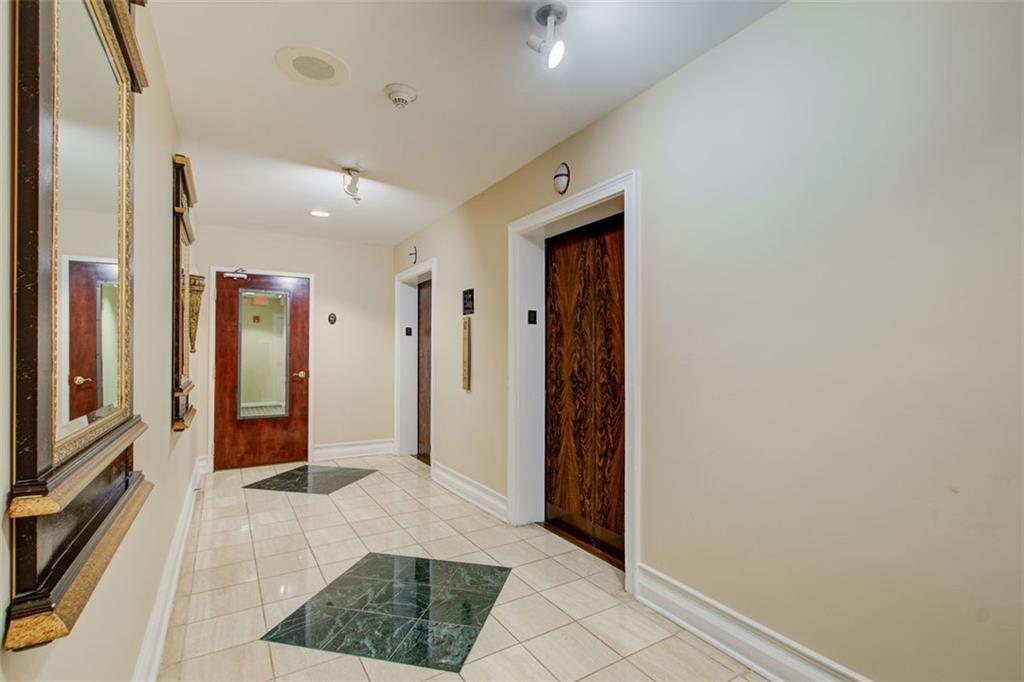 Property Photo: 32 Peachtree Street NW 1102 GA 30303